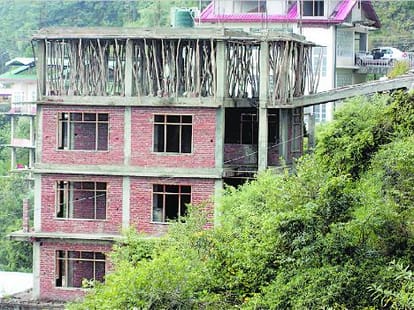 illegal construction in shimla city.