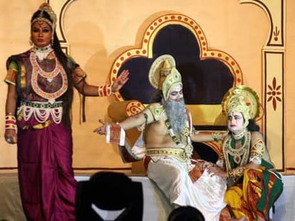 Ramlila stops for Modi live in delhi.