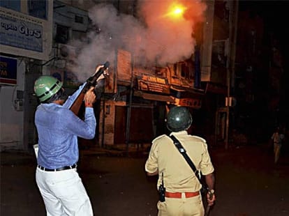 Communal Roits in Vadodara, situation worsened