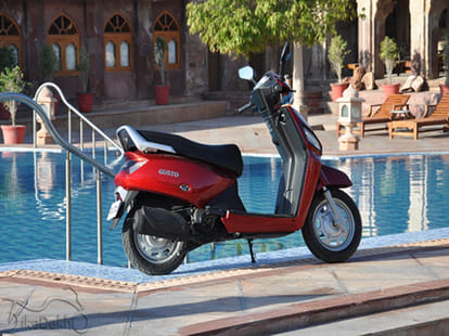 Mahindra Gusto Hx launched with adjustable seat height, priced at Rs. 46,800