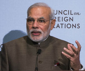 2700 students will take oath with pm narendra modi.