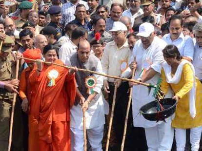 BJP to stay 25 years in central.