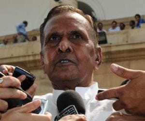beni prasad verma targets mayawati.