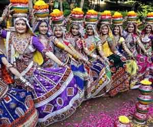 festiwal garba is the symbol of unity