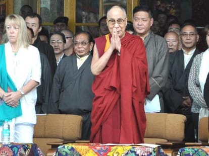 Dalailama students locher rimpochy died at dharamshala.
