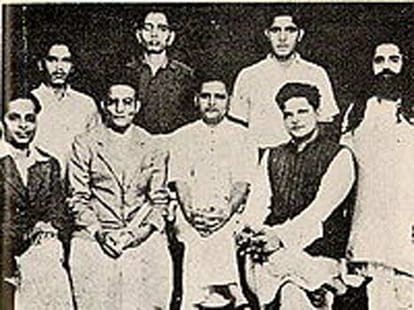 Why nathuram godse assassinated mahatma gandhi?