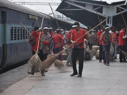 swachh bharat abhiyan fail in 14 state in the country