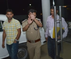 police inspector took bribe in dehradun