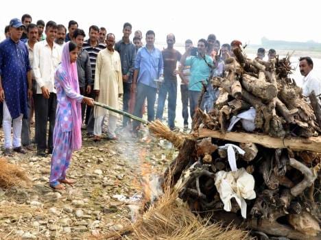 cremation by sister.