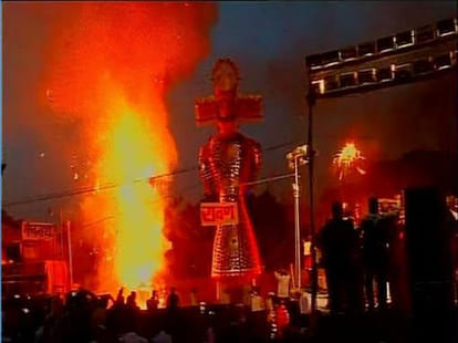 Subhash maidan ravan dahan became historical this year.