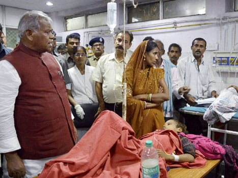 wine mafia attack on grandson of manjhi