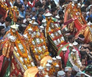 international kullu dusherra: read exclusive story