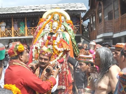 international kullu dusherra: ban on some gods.