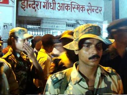 patna stampede : people are not getting information about relatives