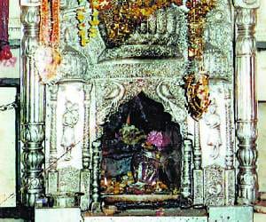 Record breaking offering in jwalaji temple.