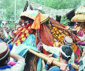 sarahan dussehra fair.