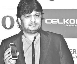 cluster is must for mobile manufacturing in india