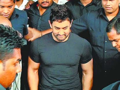 Aamir Khan, Yuvraj Singh, Kapil Dev for Satyamev Jayte in Chandigarh