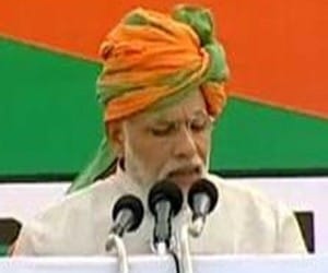 Narendra Modi Sirsa Rally full Based in Dera Sacha Sauda