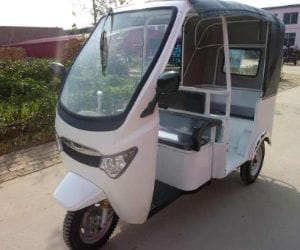 Women special auto rickshaw in ncr.