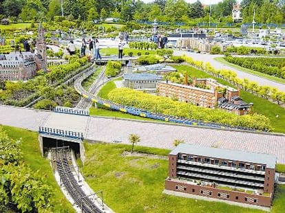 Extension Fees for no Construction on Alloted Land