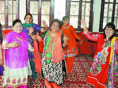 karva chauth celebration.
