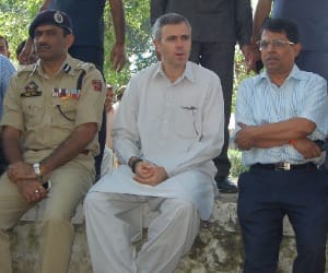 omar abdullah roars at pakistan