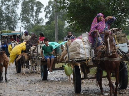 Pakistani border mayhem began at sunset again
