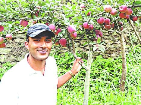 Sanjeev Chauhan got the gardening awards