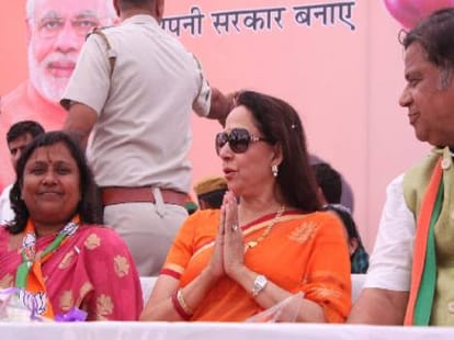 accident from hema malini's helicopter, young man injured