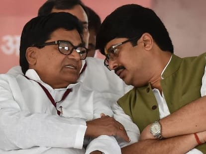 ram gopal yadav worries about party traitor