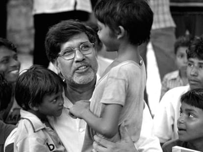 Kailash Satyarthi and Malala Yousafzai Will Recieve Nobel for peace Today