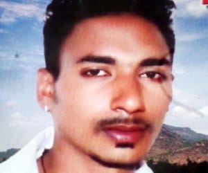 Young Man Jumped in River due to Police Fear