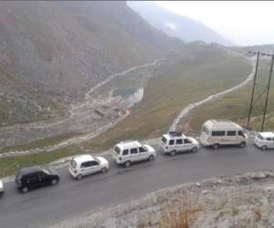 vehicles will leave from jammu to srinagar