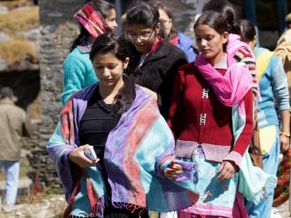 new year at shimla and manali, big offers for tourists.