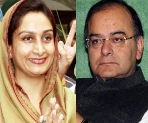 Harsimrat Badal Meeting with Arun Jaitely about SAD-BJP Coalition
