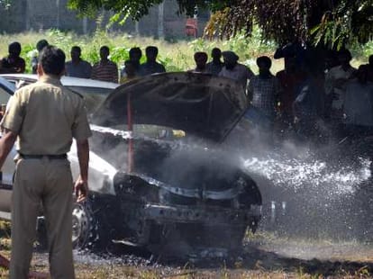 Faridabad cracker market fire: Vendors helpless.