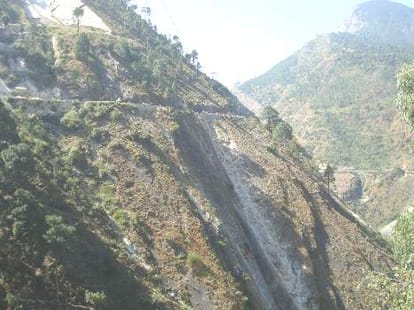 accident at himachal, five died