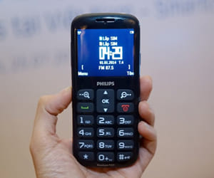 Philips unveils feature phone for senior citizens for Rs 3,800