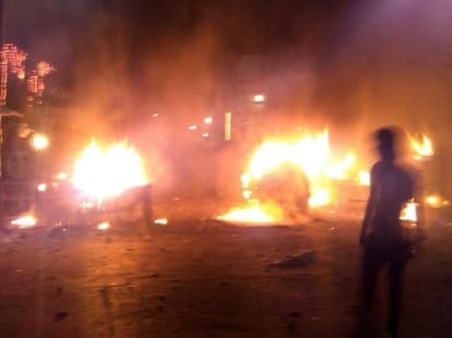 In order placement dispute, man set fire to dhaba.