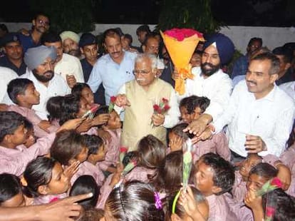 gujarat model will launch in haryana: khattar