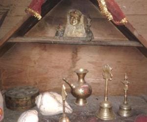theft case at ratad devta temple.