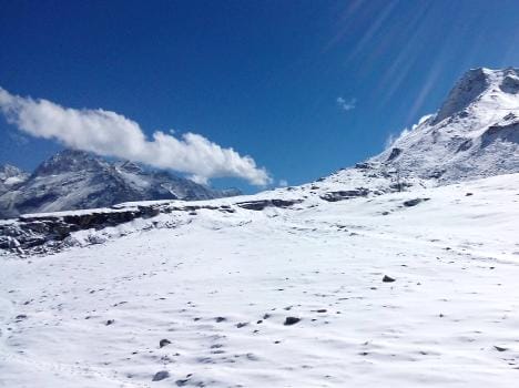 national green tribunal give relaxsation to vehicle for rohtang pass.