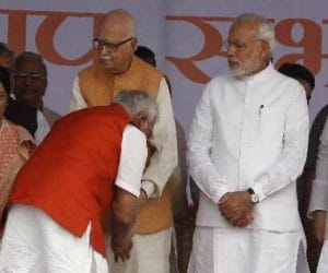 chief minister khatter adopt narendra modi style