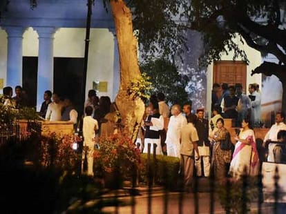 Narendra Modi Hosted Tea Party for NDA MPs
