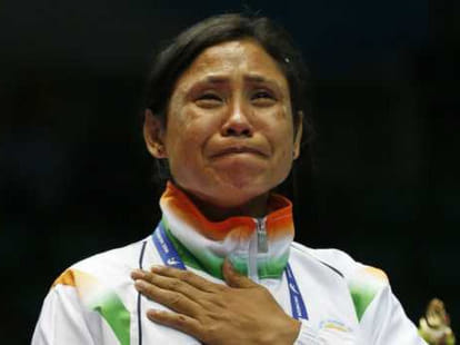to support boxer sarita devi is right?