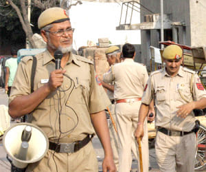 two arrested on illegal arms supply in trilopuri