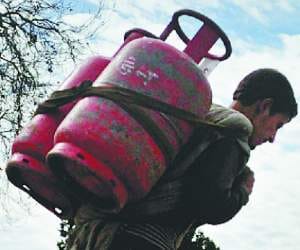 direct benefit transfer LPG dehradun.