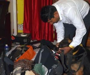 robbery of 35 lakhs in lucknow.