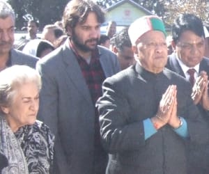 cm virbhadra take oath of unity with people.